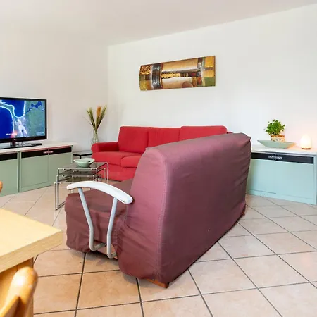 아파트 Da Vinci Garden - Private Garden 2br