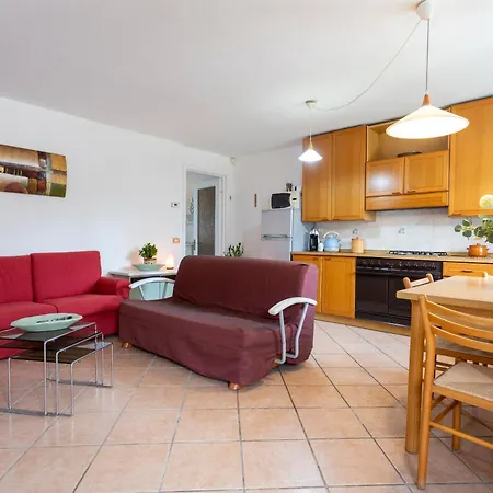 Da Vinci Garden - Private Garden 2br Borgo Ticino