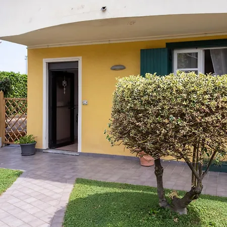 Da Vinci Garden - Private Garden 2br Borgo Ticino